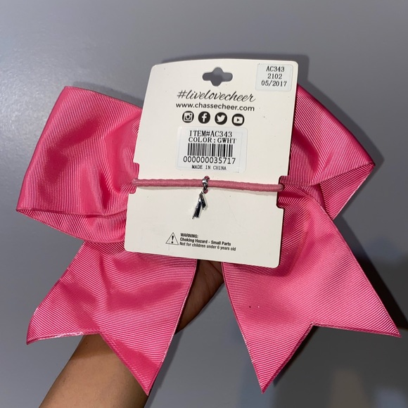 Chasse Cheerleading Cheer Bow - Picture 4 of 4